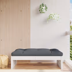 Questo poggiapiedi da giardino in legno, che si distingue per il design a doghe e il cuscino morbido, sarà un ottimo compleme ...