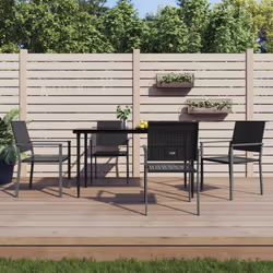 Questo set da pranzo da giardino, che unisce stile e funzionalità, è sicuramente destinato a diventare il fulcro del vostro g ...