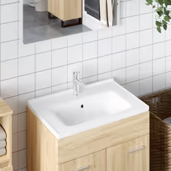 Questo lavandino è un complemento elegante e intramontabile per qualsiasi bagno, servizio igienico o toilette. Materiale resi ...