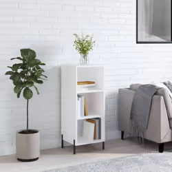 Questa credenza classica, caratterizzata da un design senza tempo, è destinata ad essere un'eccellente aggiunta alla vostra c ...