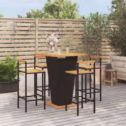 Questo elegante set da bar da giardino, che unisce stile e funzionalità, è sicuramente destinato a diventare il fulcro del vo ...