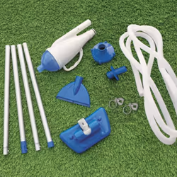 L'aspiratore per la piscina AquaCrawl della Bestway è semplice da installare e utilizzare. È sufficiente collegarlo alla pomp ...