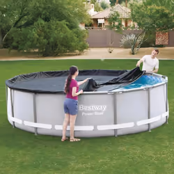 Impedite che detriti, foglie, e rifiuti finiscano nella vostra piscina con questo telo Flowclear della Bestway. Il telo di co ...