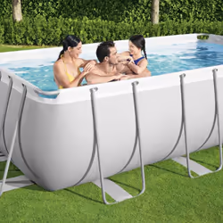 Vi divertirete un mondo insieme alla famiglia e agli amici in questo set piscina Power Steel della Bestway, che è di notevoli ...