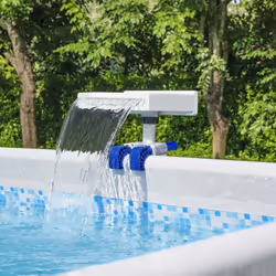 Aggiungete la cascata LED rilassante della Bestway, una fantastica cascata multicolore che porta un'onda di calma e relax, ai ...
