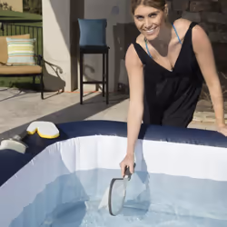 Il set di attrezzi tutto in uno Lay-Z-Spa della Bestway è l'accessorio di pulizia perfetto per mantenere la vostra spa sempre ...