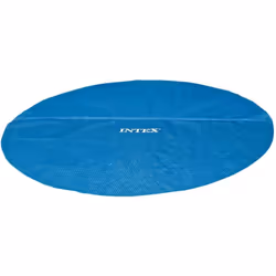 Questa copertura solare per piscina consente di risparmiare sui costi di riscaldamento e prolunga la stagione balneare per vo ...