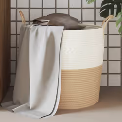 Questo cestino portaoggetti colpisce per il suo design moderno e oltre ad essere pratico è anche accattivante in qualsiasi am ...