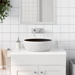 Questo lavabo da appoggio è un complemento elegante e intramontabile per qualsiasi bagno, servizio igienico o toilette. Mater ...