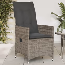 Rilassatevi e godetevi l'aria aperta con questa comoda sedia da giardino! Materiale resistente: Il rattan PE, noto anche come ...