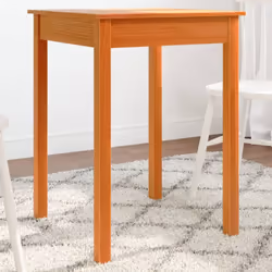 Aggiungete un tocco di stile minimalista e di fascino elegante alla vostra cucina o sala da pranzo con questo classico tavolo ...
