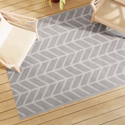 Questo tappeto per esterni alla moda è un'ottima aggiunta decorativa al vostro spazio abitativo esterno! Posizionatelo nella ...