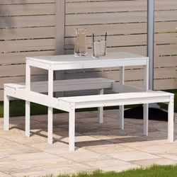 Questo tavolo da picnic in legno è perfetto per essere utilizzato all'esterno ed è pensato per diventare il punto focale del  ...