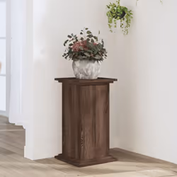 Questo supporto per piante è perfetto per mettere in mostra le vostre piante e altri oggetti decorativi. Materiale stabile e  ...