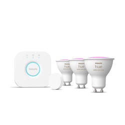 Philips Hue White and Color ambiance Starter kit: 3 faretti connessi GU10 + Hue Smart button