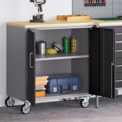 Questo armadio per attrezzi industriale è un must per ogni officina o garage, unendo funzionalità moderna e un tocco industri ...