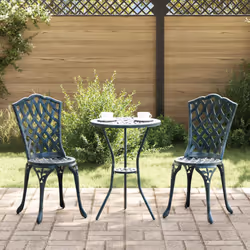 Questo set di sedie da esterno moderno ridefinisce i posti a sedere per il patio con le sue eleganti gambe cabriole e il desi ...