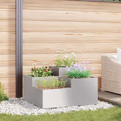 Questa fioriera da giardino in acciaio inossidabile è il mix perfetto di stile moderno e design intelligente. Con linee elega ...