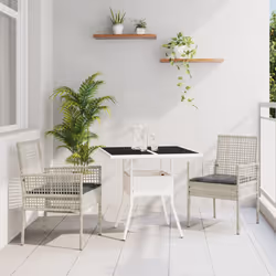 Questo set da pranzo per il giardino mixa stile e utilità. Con due sedie e un tavolo, crea un delizioso angolo per due all'ap ...