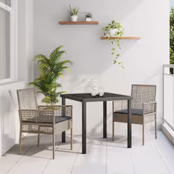 Questa sedia da esterno in rattan sintetico grigia è un'aggiunta sia stilosa che pratica a qualsiasi spazio esterno, perfetta ...