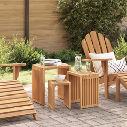 Questo set di tre tavoli da annidamento è fatto in legno massello di teak di alta qualità, combinando durabilità ed eleganza ...