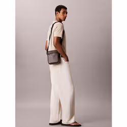 Calvin Klein Borsa reporter micro martellata - Vista aggiuntiva 4