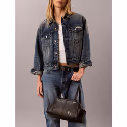 Calvin Klein Borsa da spalla con monologo stampato - Vista aggiuntiva 4