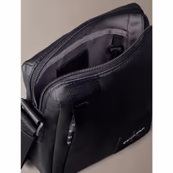 Calvin Klein Reporter bag con patch monologo - Vista aggiuntiva 3