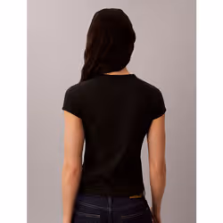 Calvin Klein T-shirt slim con logo a cuore - Vista aggiuntiva 4