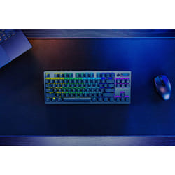 Razer DeathStalker V2 Pro Tenkeyless tastiera Gaming USB + Bluetooth QWERTY Inglese US Nero