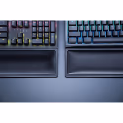 Razer RC21-01470200-R3M1 poggiapolso Schiuma, Finta pelle Nero - Vista aggiuntiva 6