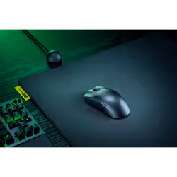 Razer Viper V4 Pro mouse Gaming Mano destra RF Wireless + USB Type-C Ottico 50000 DPI - Vista aggiuntiva 3