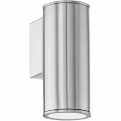 Collezione RIGA LA RIGA CHE SEGUE LO STILE L'applique a LED per esterni RIGA è composta da un corpo in acciaio INOX di forma  ...