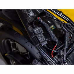 Quad Lock Adattatore impermeabile da 12V a USB - Vista aggiuntiva 8