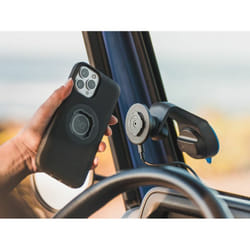 Quad Lock Wireless Charging Universale Nero USB Carica wireless Auto, Interno