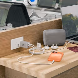 ALOGIC WCM3X67G Caricabatterie per dispositivi mobili Smartphone, Tablet Grigio, Bianco AC Interno - Vista aggiuntiva 5